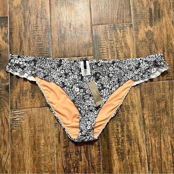 Nwt J Crew French Terry Ruffle Bikini Bottoms in Valley Floral, Size 2X - Picture 5 of 16